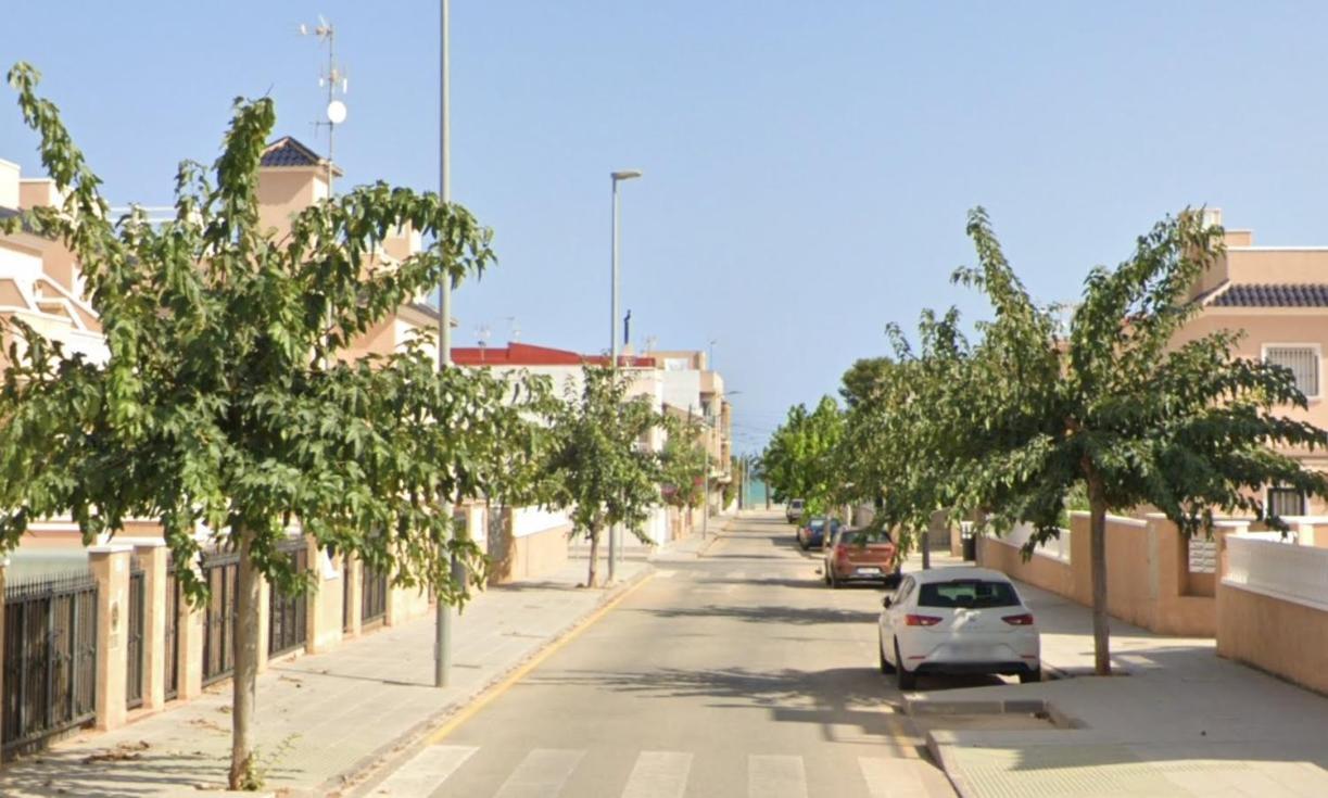 Torre De La Horadada - Modern And Comfortable 2 Bedroom Apartment Close To The Beach Torre de la Horadada Exterior photo